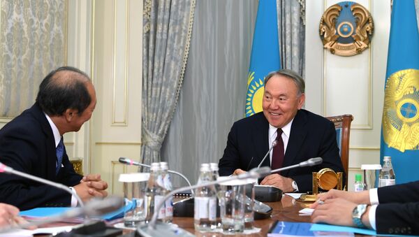 Шигео Катсу и Нурсултан Назарбаев - Sputnik Казахстан