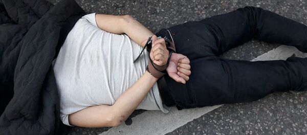 Квартирных воров задержали в Алматы Квартирных воров задержали в Алматы - Sputnik Казахстан