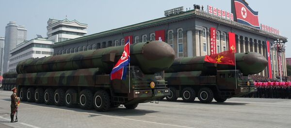 Архивное фото межконтинентальных баллистических ракет КНДР Архивное фото межконтинентальных баллистических ракет КНДР - Sputnik Казахстан