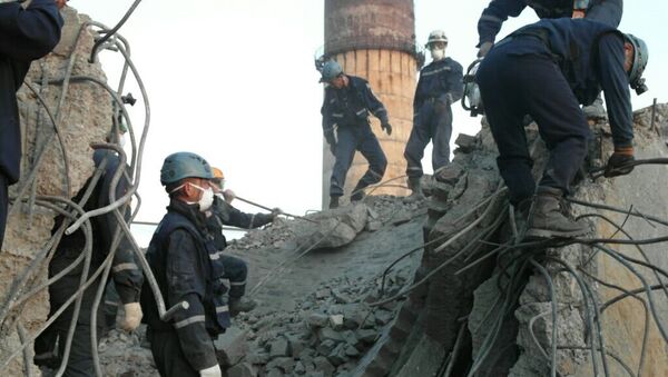Спасательная операция на месте обрушения в Кызылорде - Sputnik Казахстан