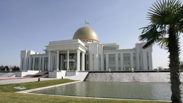 Дворец президента Туркмении в Ашхабаде - Sputnik Казахстан