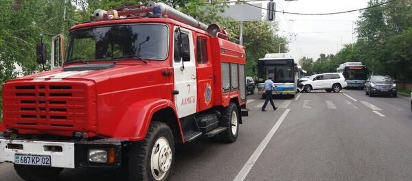 Өрт сөндіру көлігі Өрт сөндіру көлігі - Sputnik Қазақстан