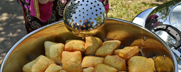 Баурсаки - Sputnik Казахстан