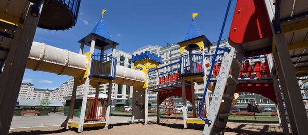 Архивное фото детской площадки в Астане - Sputnik Казахстан