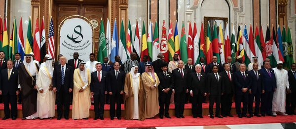 Нурсултан Назарбаев на саммите  США - Исламский мир - Sputnik Казахстан