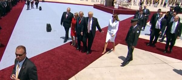 Дональд и Меланья Трамп - Sputnik Казахстан