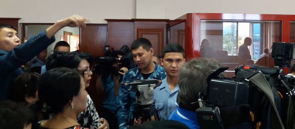 Дайте пожизненное! – видео из зала суда над убийцами ребенка - Sputnik Казахстан