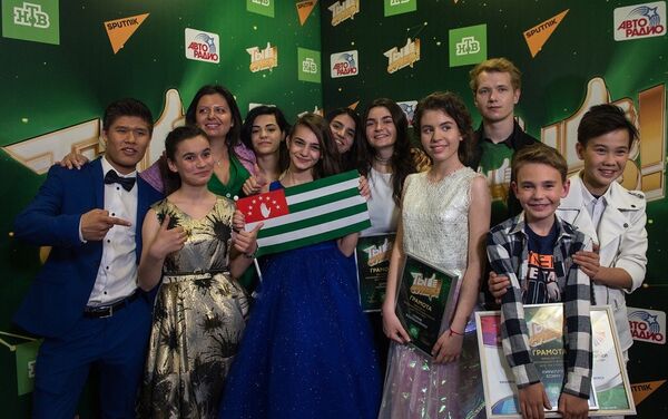 Участники Ты супер! получили подарки от Sputnik - Sputnik Казахстан