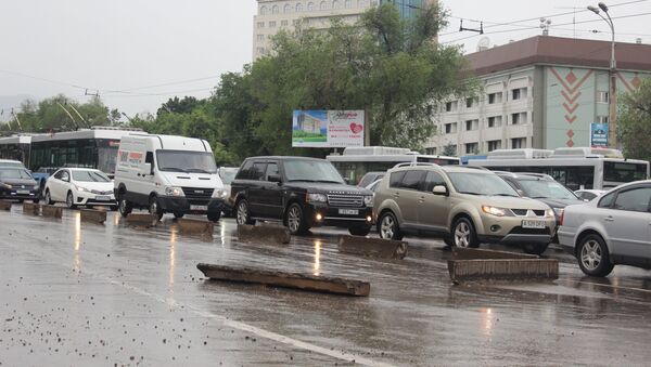 Транспортные пробки в районе площади Республики в Алматы - Sputnik Казахстан