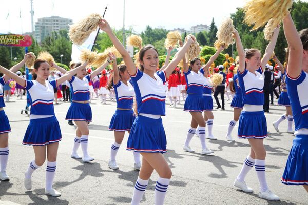 Парад детских оркестров впервые прошел в Алматы - Sputnik Казахстан