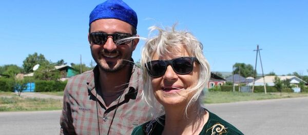 Мэтт и Даниэла Бюкич Мэтт и Даниэла Бюкич - Sputnik Казахстан