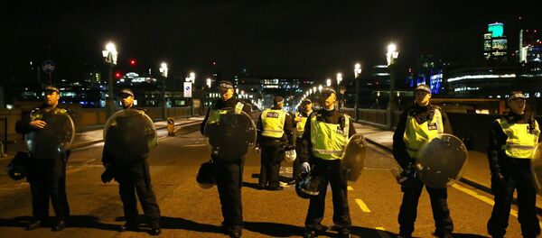 Полиция на месте теракта в Лондоне Полиция на месте теракта в Лондоне - Sputnik Казахстан