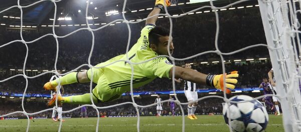 Вратарь Ювентуса Джанлуиджи Буффон - Sputnik Казахстан