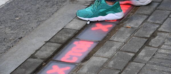 Қостанайда 29 жастағы қыз екі баланы қағып кетті Қостанайда 29 жастағы қыз екі баланы қағып кетті - Sputnik Қазақстан