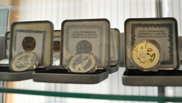 Серебряные монеты, спортивная серия - Sputnik Казахстан