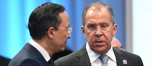 Сергей Лавров (справа) и Кайрат Абдрахманов Сергей Лавров (справа) и Кайрат Абдрахманов - Sputnik Казахстан