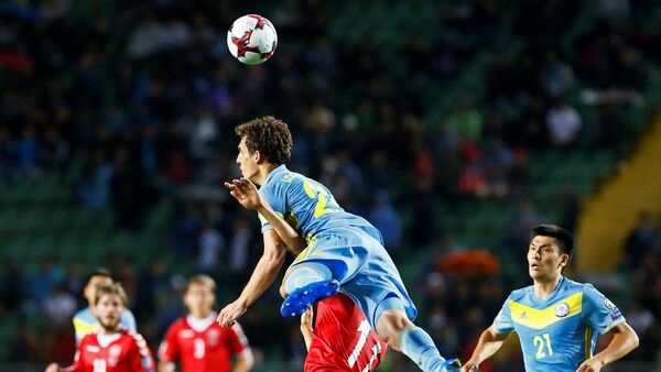 Сборная Казахстана впервые в нынешнем отборочном цикле чемпионата мира 2018 проиграла домашний матч - Sputnik Казахстан