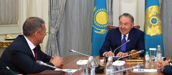 Нұрсұлтан Назарбаев пен Рустам Минниханов - Sputnik Қазақстан