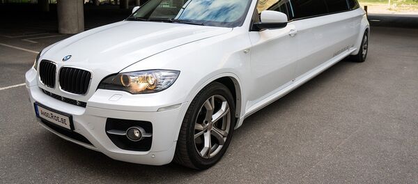 Белый лимузин - Sputnik Казахстан