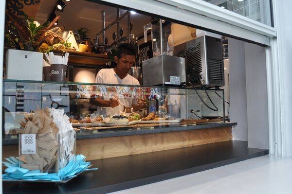 Кофейня Монако на территории ЭКСПО - Sputnik Казахстан