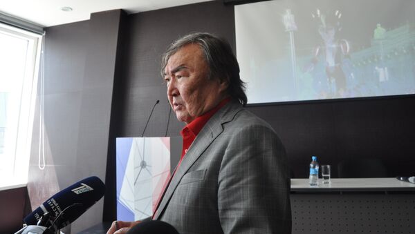 Олжас Сулейменов в павильоне Франции на ЭКСПО - Sputnik Казахстан