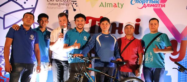 Велопробег прошел в Алматы Велопробег прошел в Алматы - Sputnik Казахстан