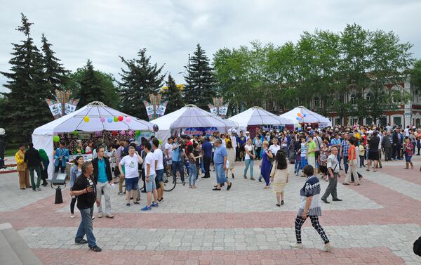 В Петропавловске впервые проходит фестиваль кумыса Кымызфест - Sputnik Казахстан