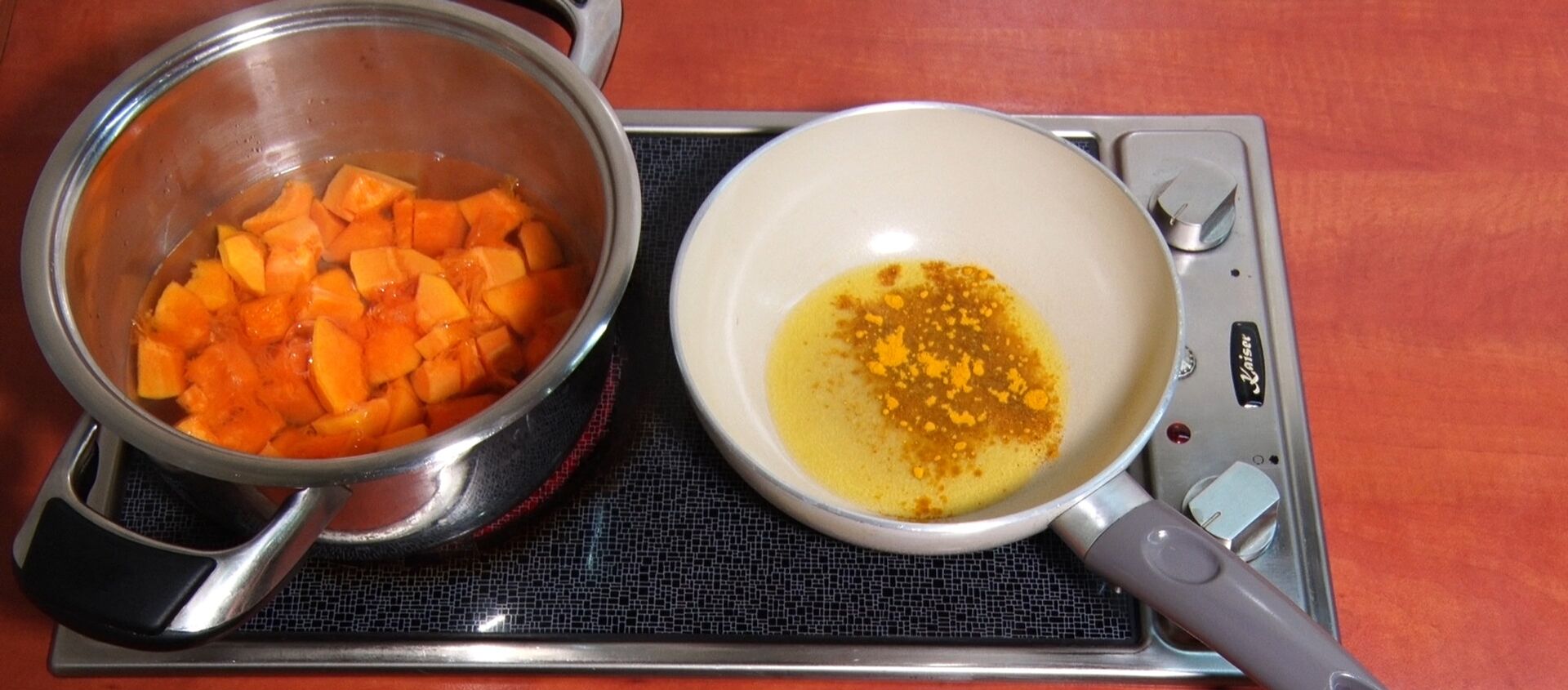 Вкусная еда без мяса – как приготовить ароматный вегетарианский суп - Sputnik Казахстан, 1920, 30.09.2016