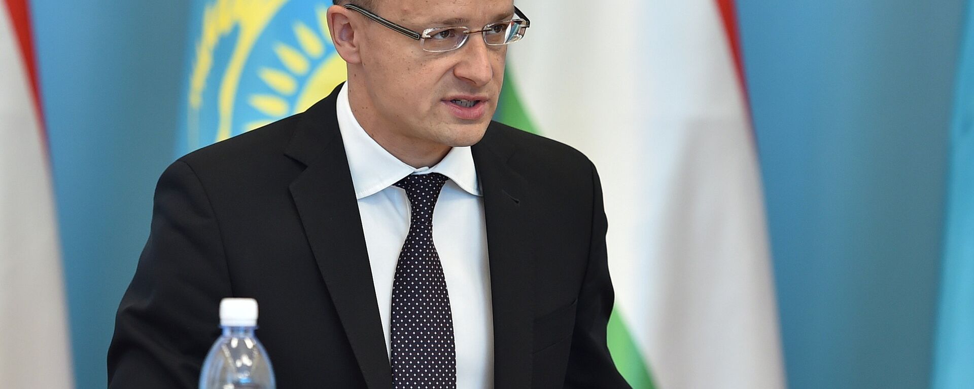 Петер Сийярто  - Sputnik Қазақстан, 1920, 21.08.2025