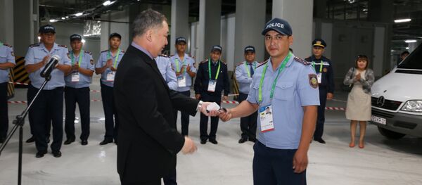 Рамиз Сафиуллаевты марапаттау Рамиз Сафиуллаевты марапаттау - Sputnik Қазақстан