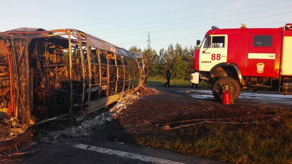 Авария с участием автобуса и КазАЗа в Татарстане - Sputnik Казахстан