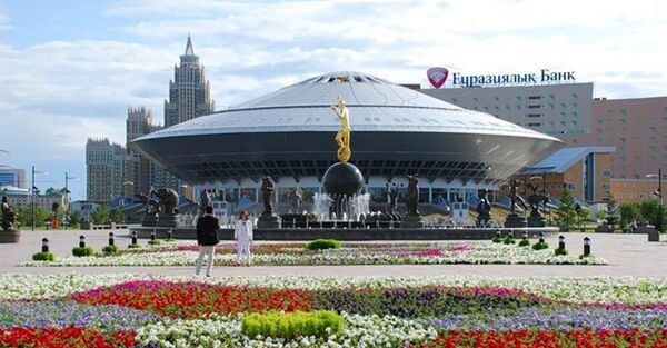 Show must go on, или Как цирки и океанариум переживают пандемию в Казахстане Show must go on, или Как цирки и океанариум переживают пандемию в Казахстане - Sputnik Казахстан