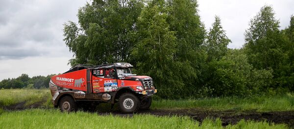 Грузовик Мартина ван ден Бринка во время ралли Шелкового пути - Sputnik Казахстан