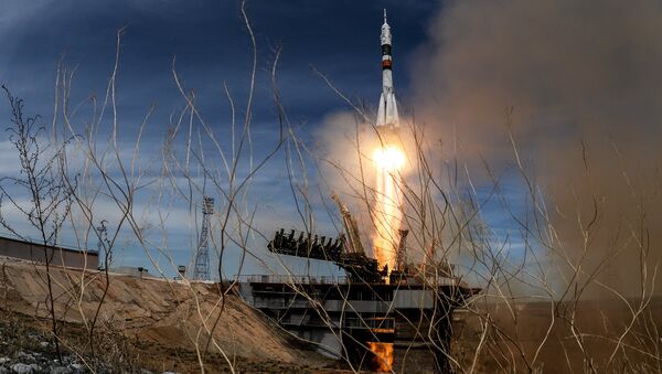 Пуск ракеты-носителя Союз с космодрома Байконур, архивное фото - Sputnik Казахстан