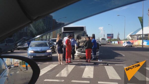 Автомобиль перевернулся на Кабанбай батыра в Астане - Sputnik Казахстан