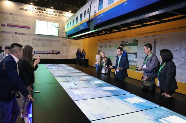 Павильон КТЖ на ЭКСПО Павильон КТЖ на ЭКСПО - Sputnik Казахстан