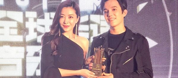 Димаш Кудайбергенов на вручении премии MTV Music Awards - Sputnik Казахстан