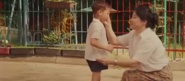 Социальный ролик о любви к маме Социальный ролик о любви к маме - Sputnik Казахстан