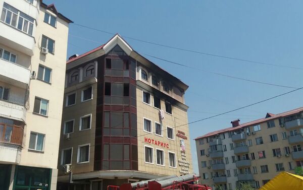 Пожар в жилом доме в Жетысуском районе Алматы - Sputnik Казахстан