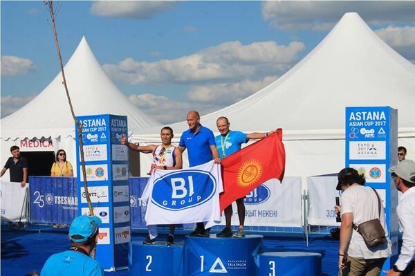 Открытый чемпионат РК по триатлону на полужелезной дистанции - Sputnik Казахстан