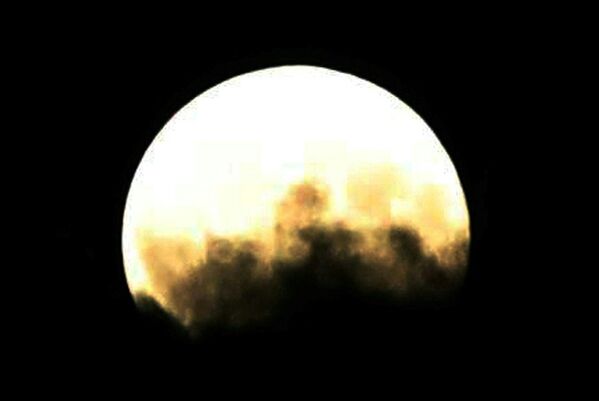 Лунное затмение в Анкаре - Sputnik Казахстан