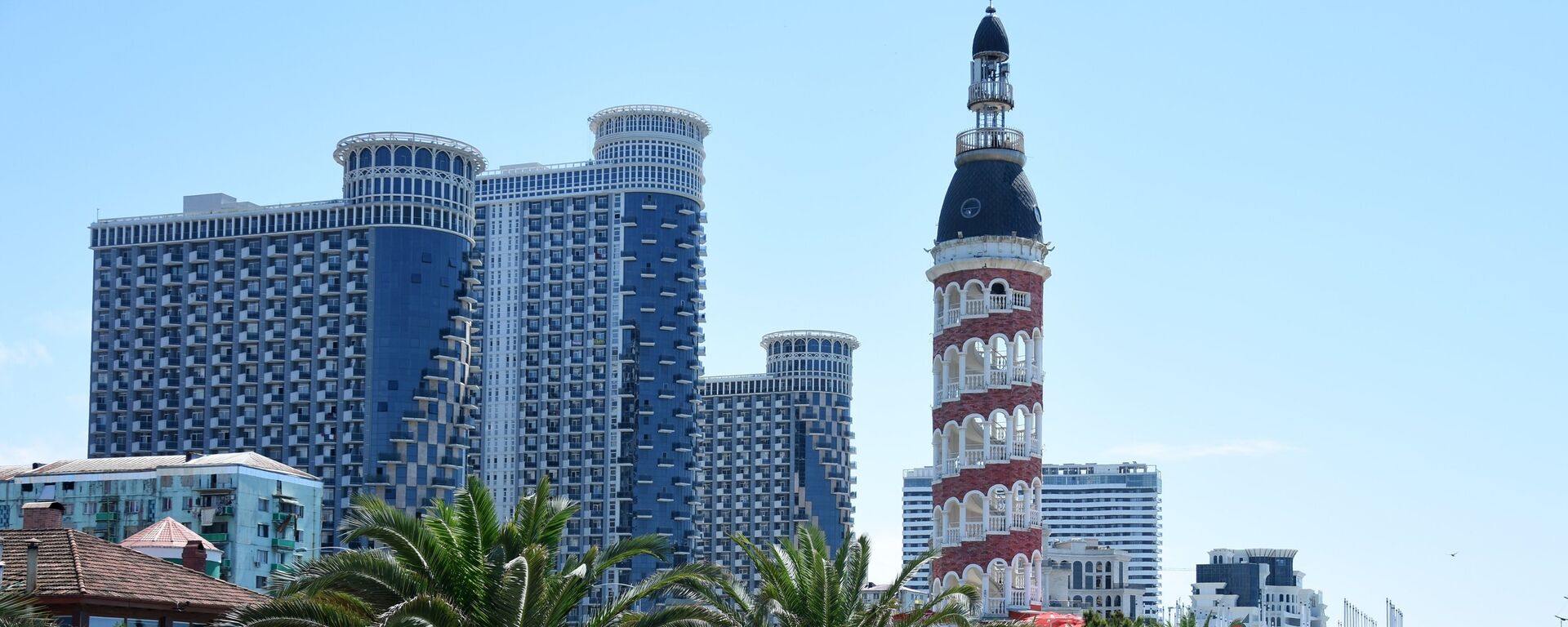 Отели на побережье в Батуми - Sputnik Казахстан, 1920, 17.04.2026