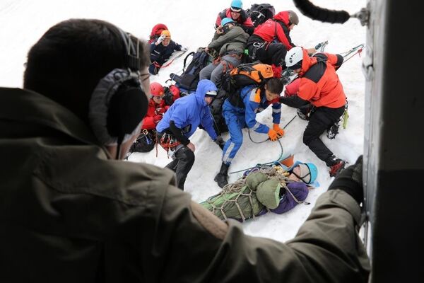Спасение туриста с ледника - Sputnik Казахстан