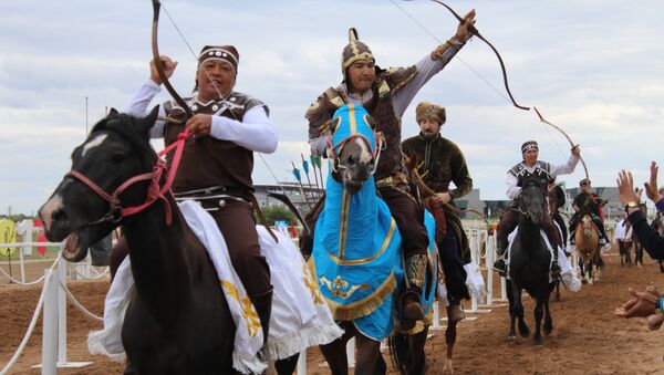 Международный турнир по жамбы ату (стрельба из лука верхом на лошади) в Астане - Sputnik Казахстан