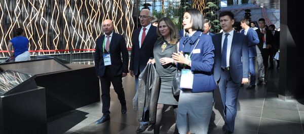 Делегация из Армении в национальном павильоне Казахстана на ЭКСПО - Sputnik Казахстан