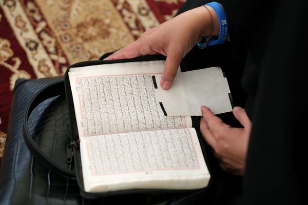 Он түнді ұйқысыз өткіздім: кіші қажылыққа барған алматылықтың әңгімесі - Sputnik Қазақстан