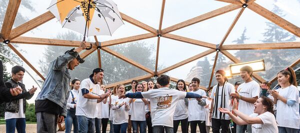 Танцевальный коллектив Тодес провели мастер-класс для участников проекта Ты супер! Танцы - Sputnik Казахстан