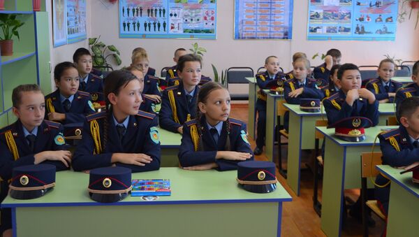 Кадетский класс в селе Отеген батыра Алматинской области - Sputnik Казахстан