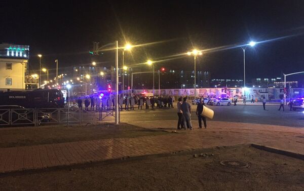Беспорядки в Астане: полиция и спецназ перекрыли улицы - Sputnik Казахстан