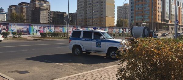 Абу-Даби Плаза маңындағы Ұлттық гвардия автокөлігі Абу-Даби Плаза маңындағы Ұлттық гвардия автокөлігі - Sputnik Казахстан